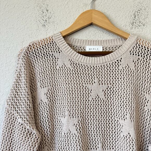 MABLE Sweater Beige Stars Crochet Knit Pullover Relaxed Hi-Lo Boho - Picture 3 of 9